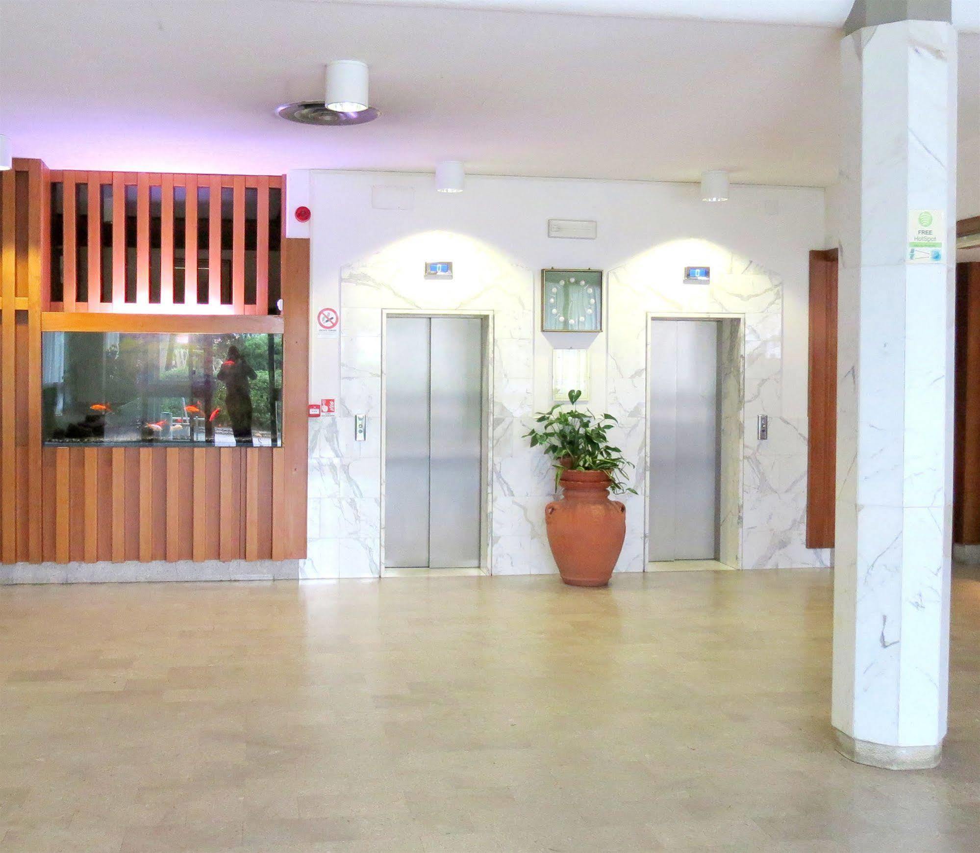 Grand Hotel Golf Tirrenia Extérieur photo