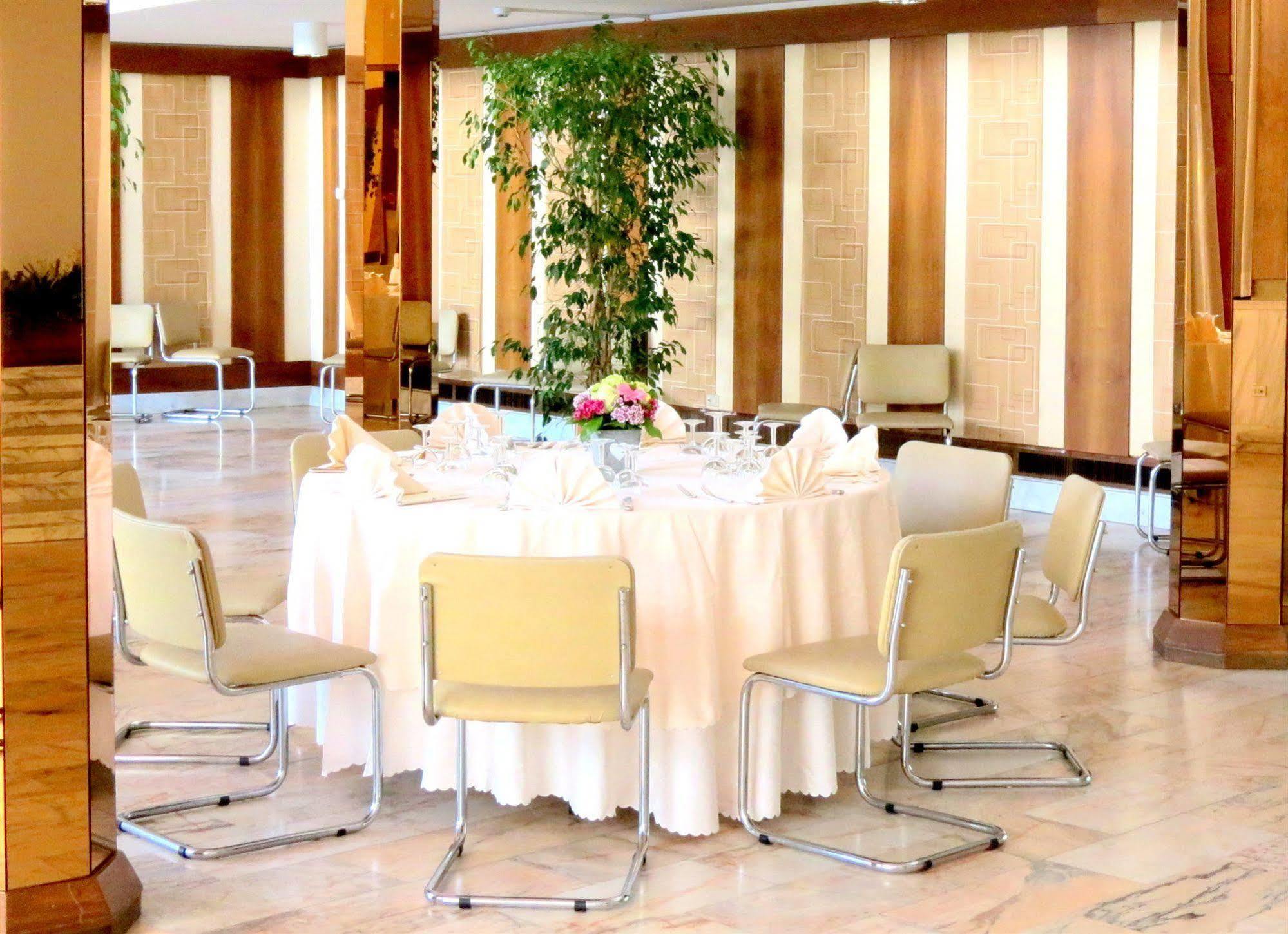 Grand Hotel Golf Tirrenia Extérieur photo