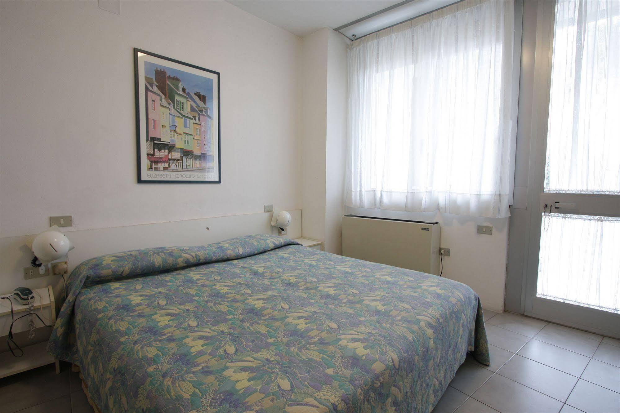 Grand Hotel Golf Tirrenia Extérieur photo