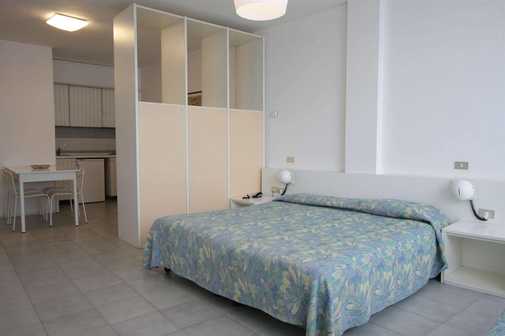 Grand Hotel Golf Tirrenia Extérieur photo