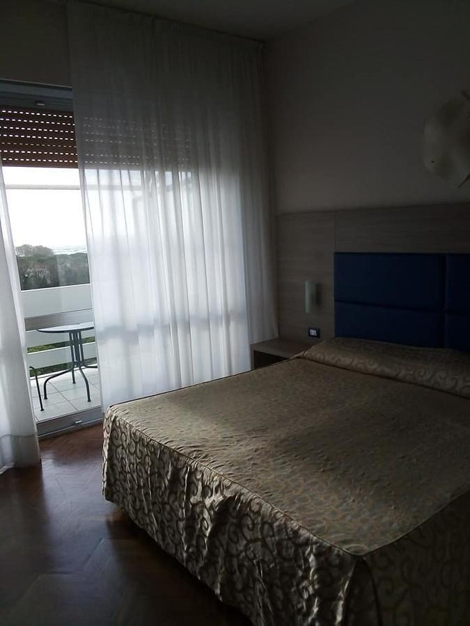 Grand Hotel Golf Tirrenia Extérieur photo